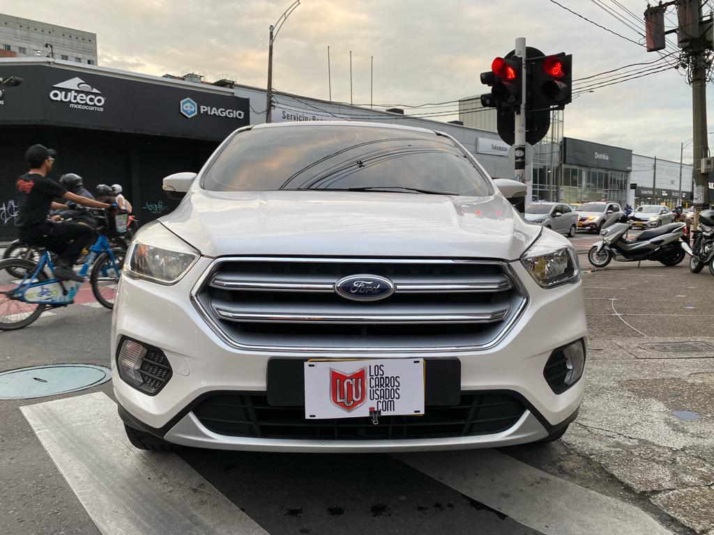 FORD ESCAPE SE AT