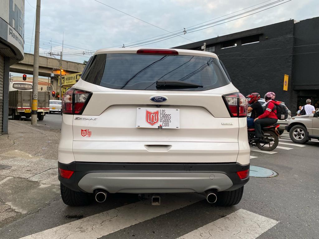FORD ESCAPE SE AT