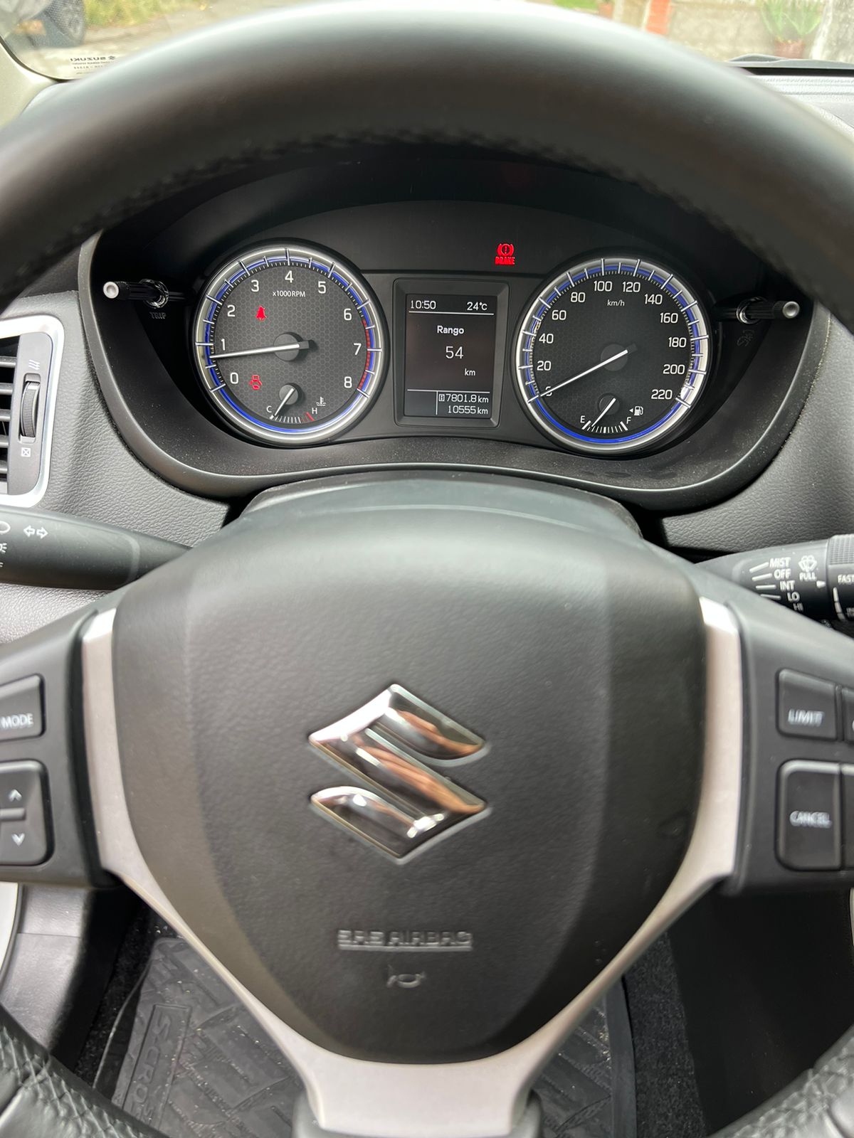 SUZUKI S-CROSS GL 2WD MT